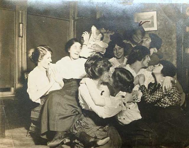 Young ladies have fun, early 1900s.jpeg