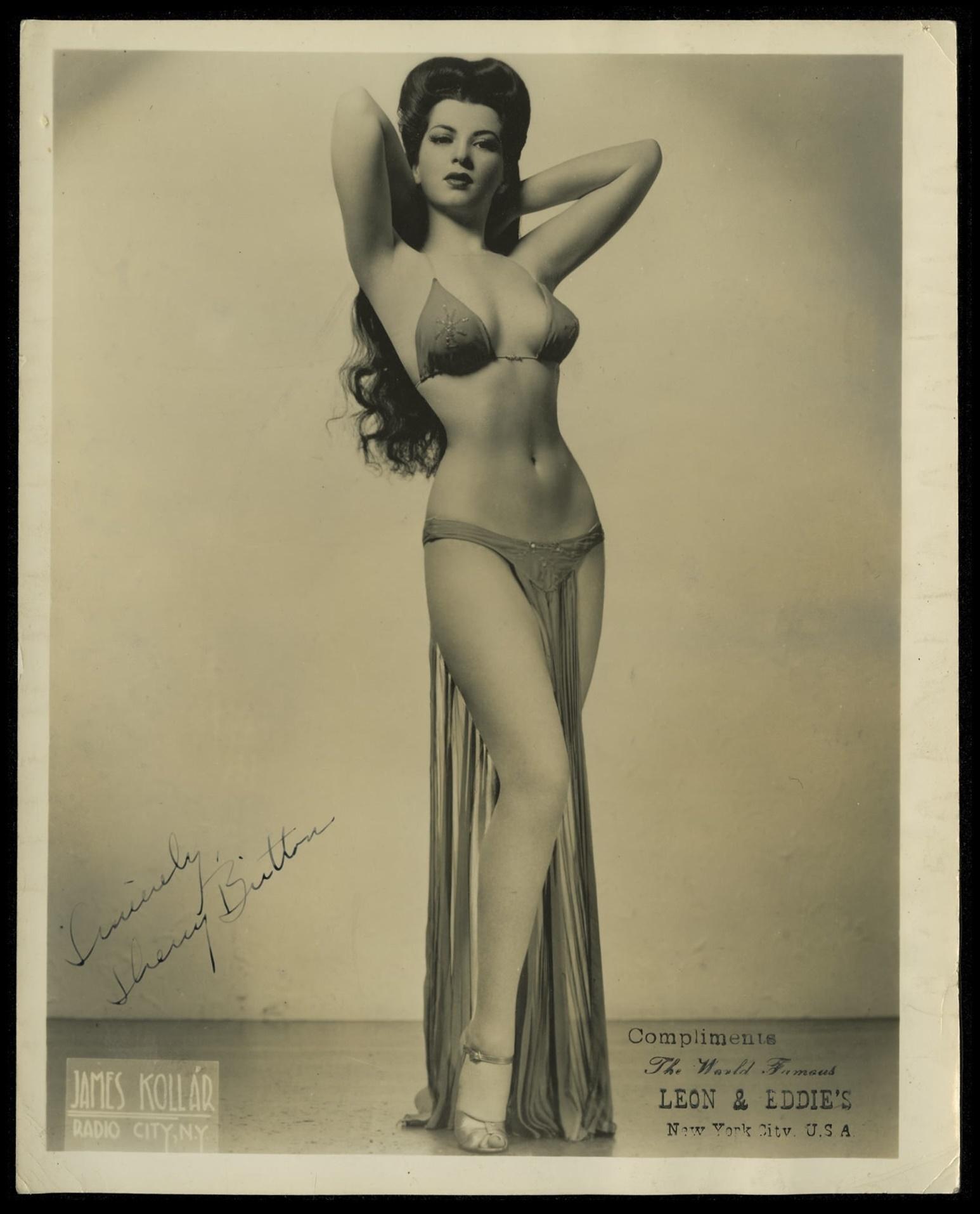 Burlesque dancer Sherry Britton.jpg