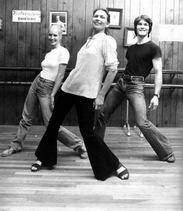 Dance teacher Patsy Swayze, center, with her daughter-in-law Lisa Niemi and son Patrick Swayze, 1978.jpeg