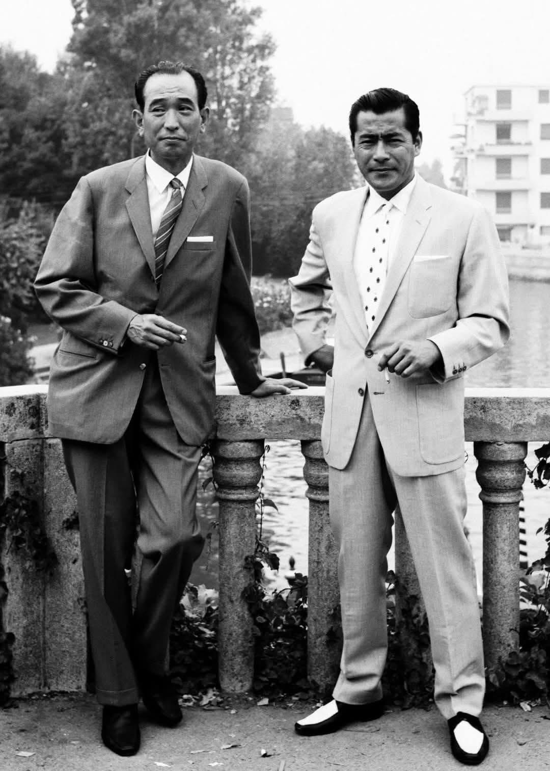 Akira Kurosawa and Toshiro Mifune in Venice, 1960.jpeg