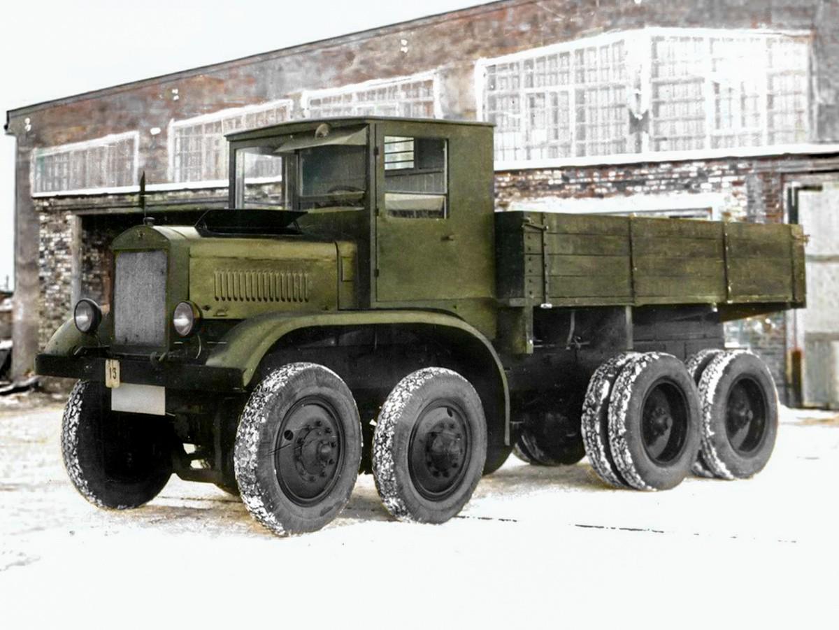 The YaG-12, a 12-wheel truck prototype (1932-1933), Moscow, Russian SFSR. Designer A.S. Litvinov.jpeg