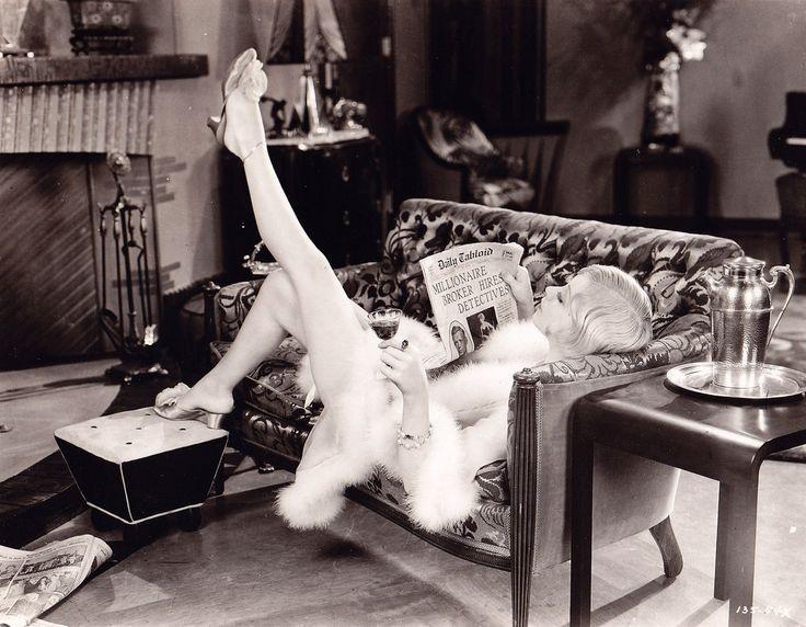 Alice White in Gentlemen Prefer Blondes (1928).jpeg