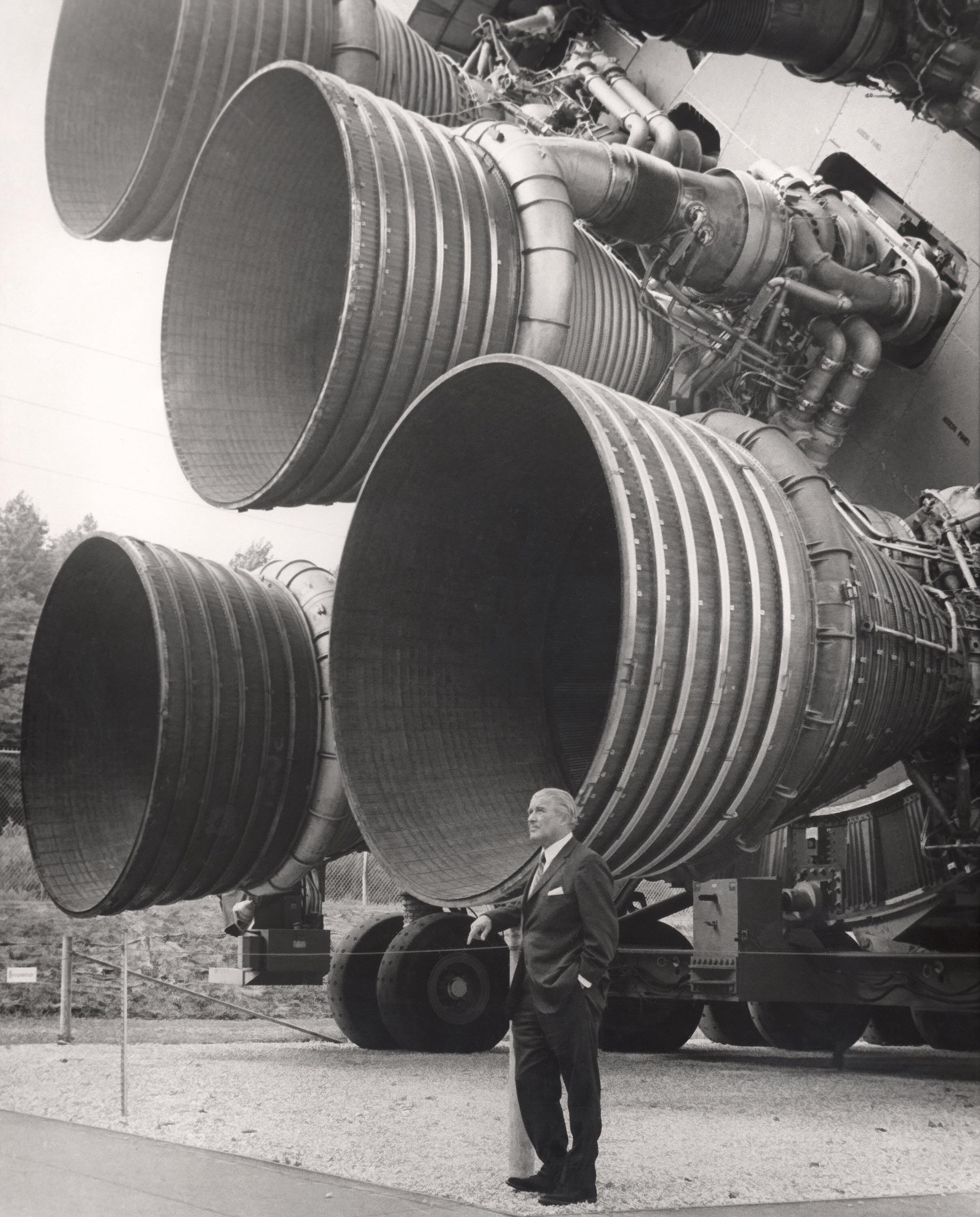 Wernher von Braun in front of Saturn V engines 1969.jpeg