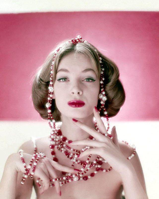 Nena von Schlebrügge May 1957. Mother of Uma Thurman.jpeg