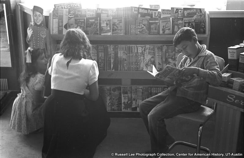 Texas corpus christi newsstand 1949.jpg